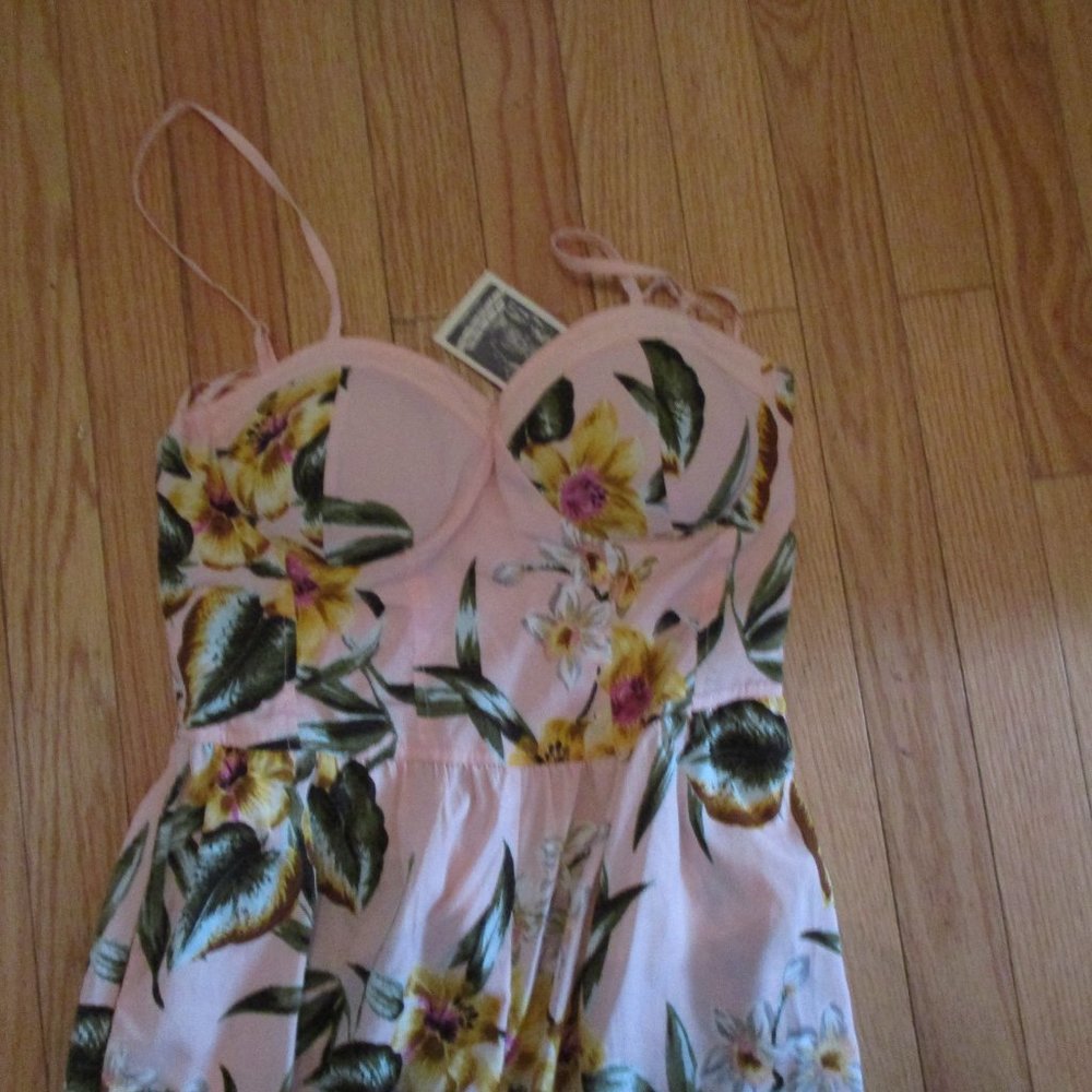 new with tags chance & destiny  jumpsuits with built in bra floral - Picture 2 of 4